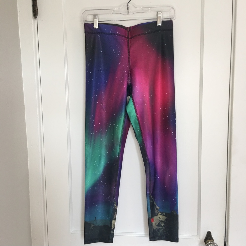 Terez L night sky, northern lights and stars leggings
